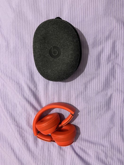 apple beats solo pro