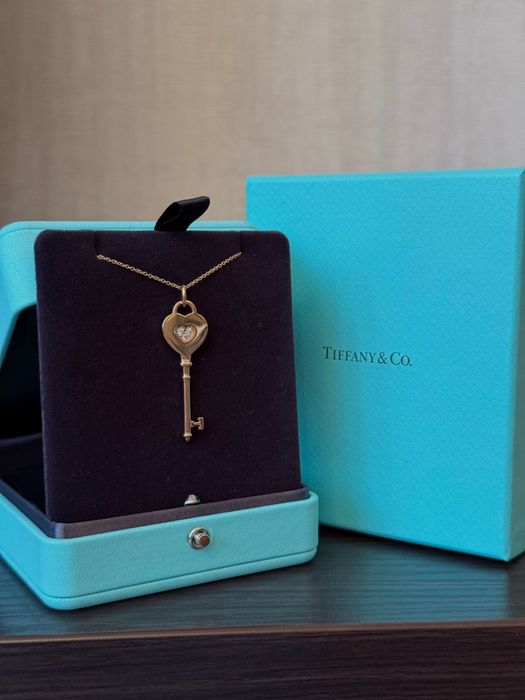 Продам подвеску Ключ от Тиффани оригинал.