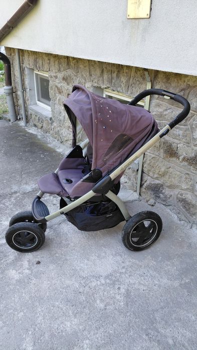 Продавам детска количка Maxi-Cosi