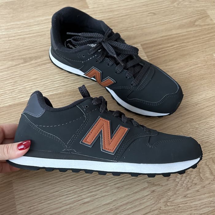 Adidasi New Balance 500