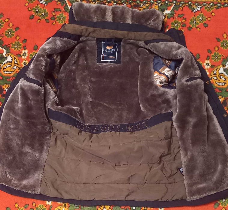 Куртка сатылады кыска калын размер 50