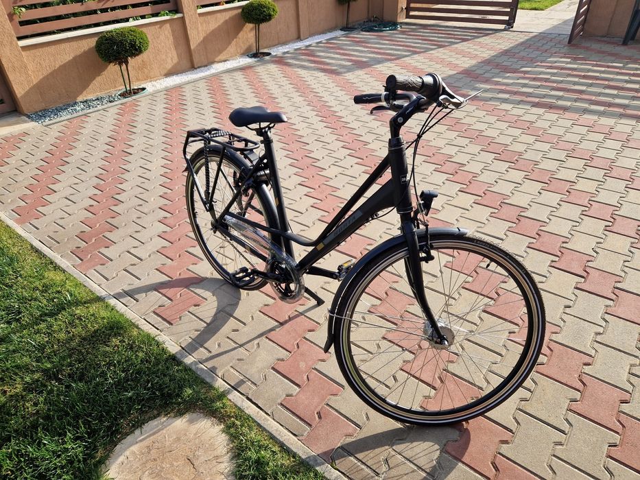 Vând bicicletă NORTA. Impecabilă 
Roti pe 28"
7 viteze cu schimbător î
