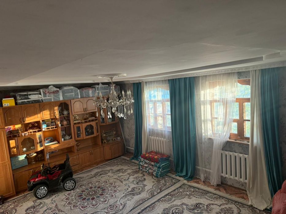 Разборга уй сатылады