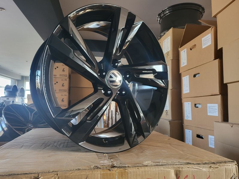 18цола Vw Volkswagen Фолксваген 5x112 4бр