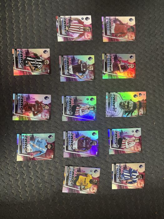 Продавам карти Topps Premier League 25/26