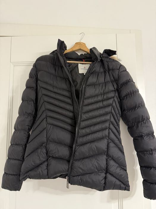 Geaca femei……………