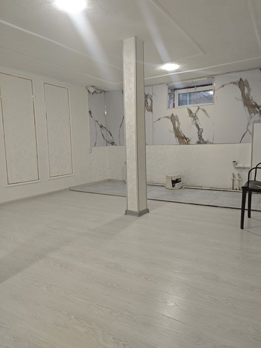 Уч кахрамон . Шуро бозор .3хона+ Ош хона.1.85 сотх