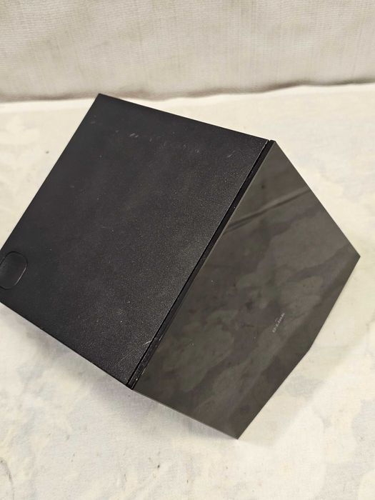 Boxee Box DSM-380 media reciver media player