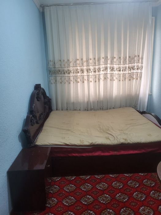 Аренда метро беруни 2.хонали оилага берилади расмдаги уй яхши оилага