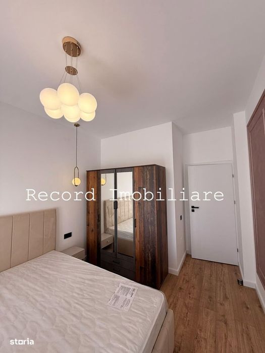 Prima inchiriere 2 camere Str.Eroilor blocurile albe