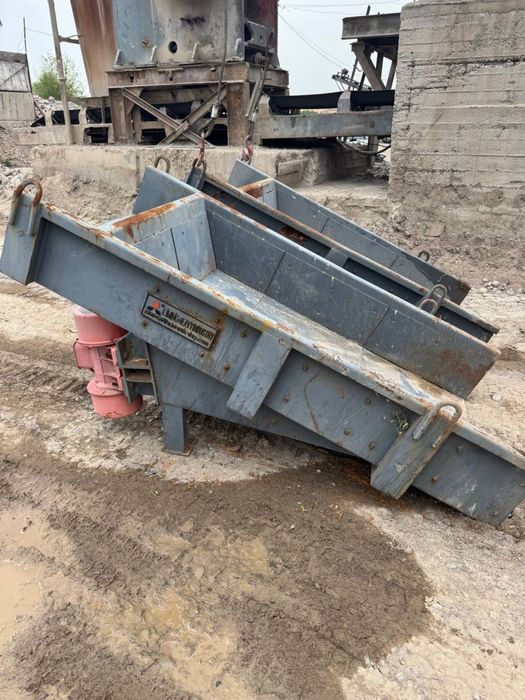 Дробилка  Выбропитатель FP 1018 в комплекте (Vibratind feeder)