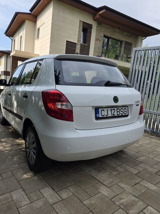 SKODA Fabia 2010 — imagine 4