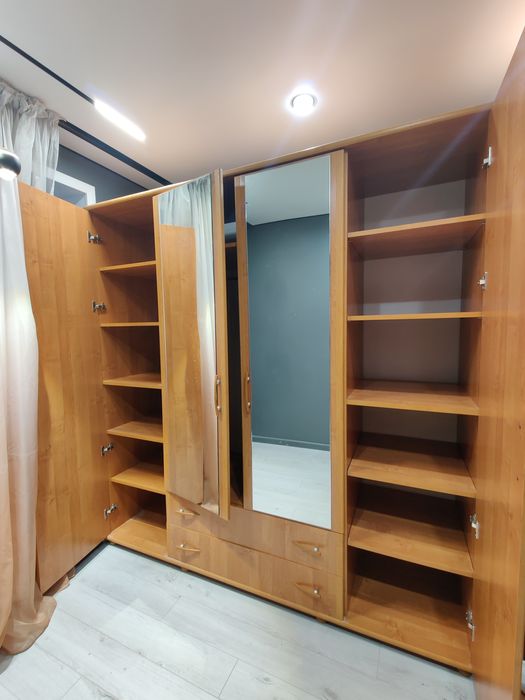 Продам шкаф для вещей