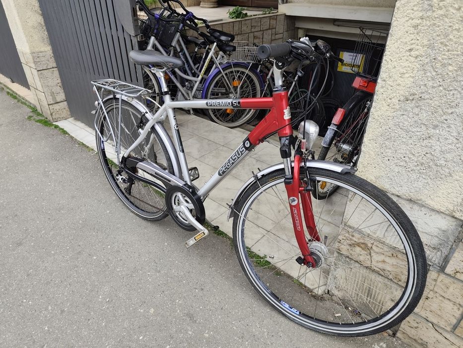 Trekking-bike 28 cu 24 viteze XT