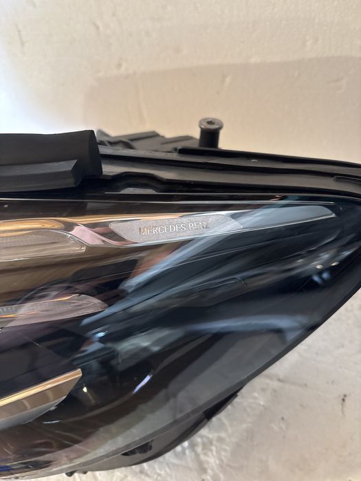 Фар Mercedes GLA W247
