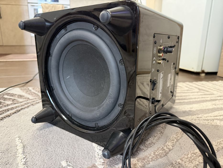 Harman Kardon HKTS-210 8” Subwoofer