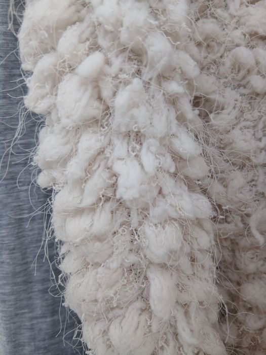 Jachetă Marc Cain N4/40 crem, teddy/bouclé, model deosebit