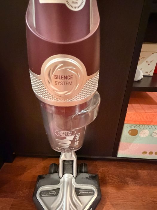 Aspirator vertical Rowenta air force extreme