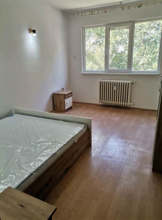Тристаен апартамент под наем в ж.к. Хаджи Димитър, 2208045