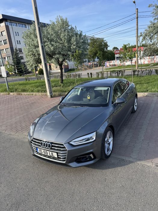 Vand Audi A5 Impecabil 20 TDI