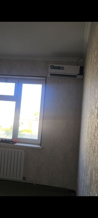 2 xonali kvartira sotiladi