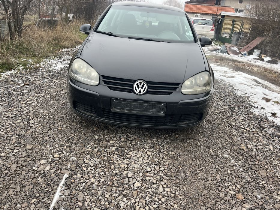 Голф 5 на части 2.0д 140к.с мотор бкд в талона писан без номер