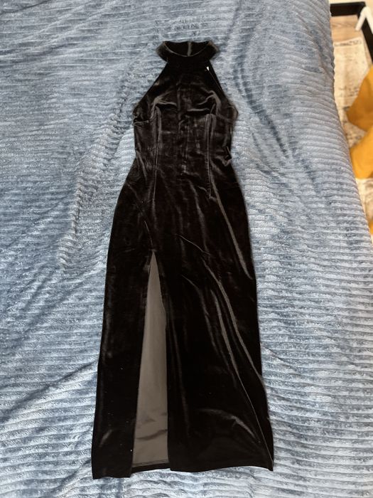 Бархатное платье на вечер