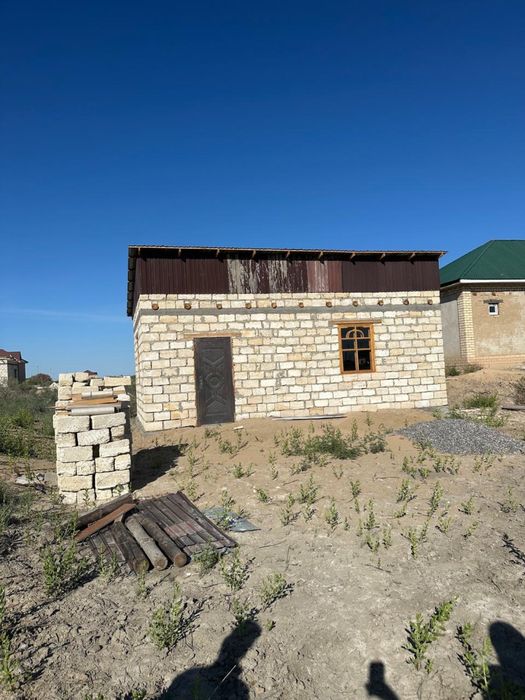 Продается Времянка в мкр Байтерек 4