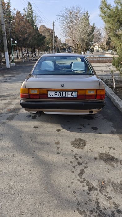 Audi 200. В отличном состоянии.