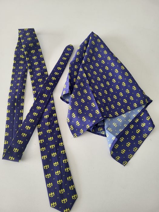 Галстук и платок на шею