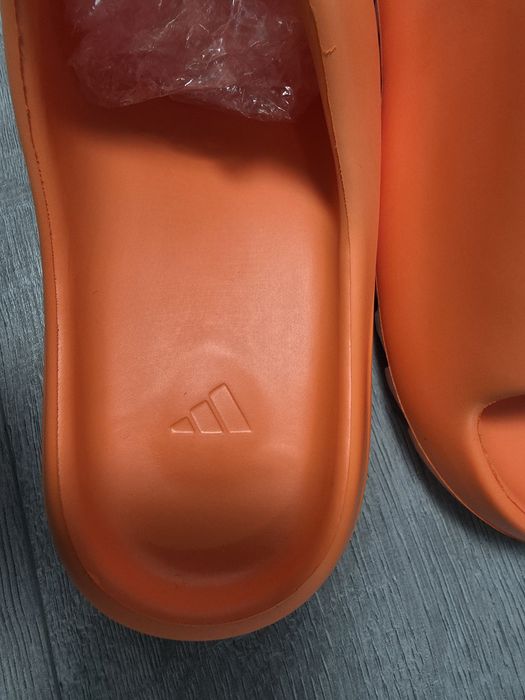 Yeezy slide 41 noi