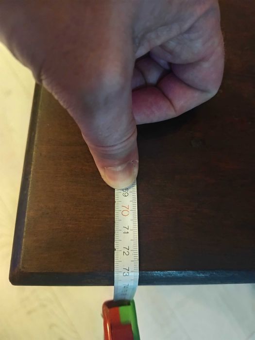 Антично дървено шкафче