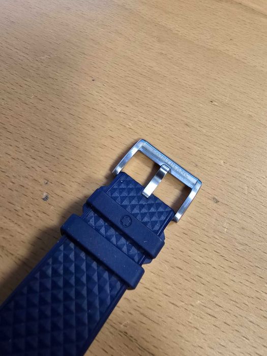 Montblanc Summit 3 Smartwatch – Titanium – Full Box – Stare excelenta + curea piele neagra