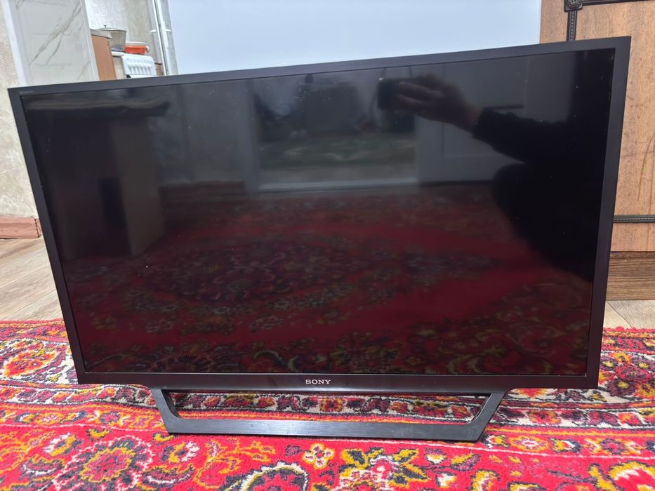 Телевизор Sony 32 диагональ