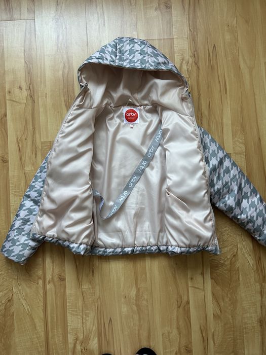 Куртка на девочку