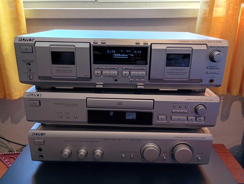 Sony дек, усилвател и cd.