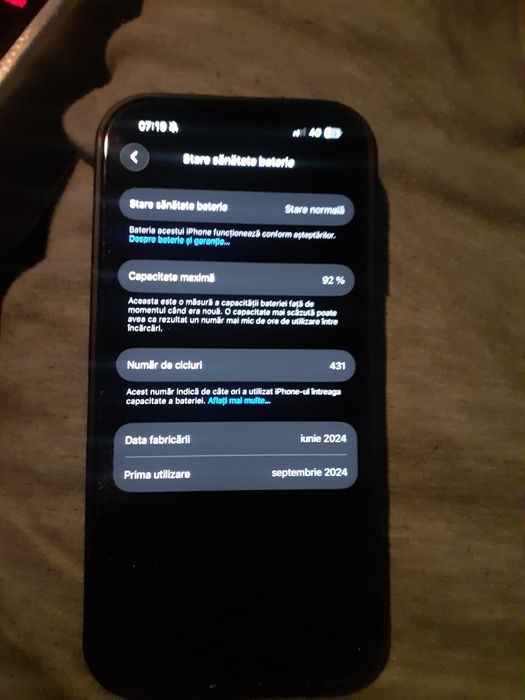 Iphone 16 pro,128 gb,pret 3500 sau la schimb cu alt iphone