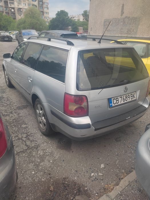 Продавам Пасат5,5 1800куб Т.