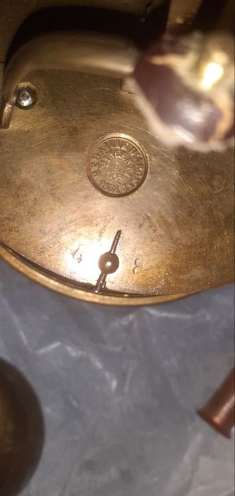 Антикварен бронзов часовник с ангели.