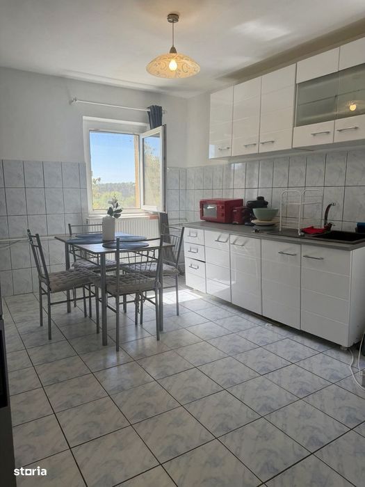 Apartament spatios de 2 camere 56 mp+balcon - COMISION 0%