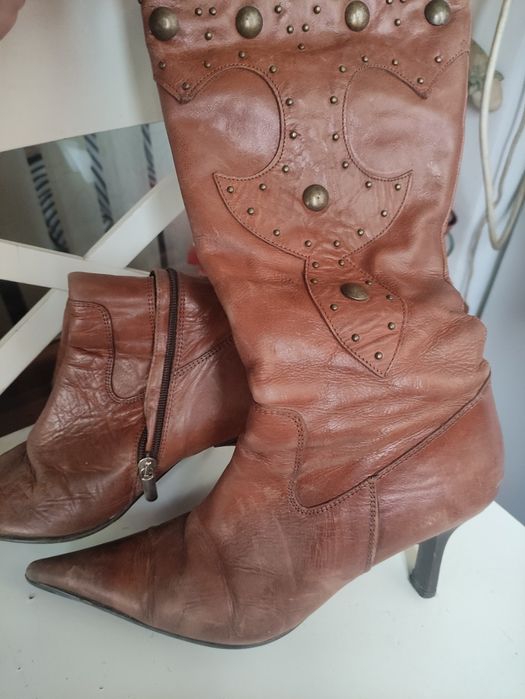 Дамски ботуши 39 номер.