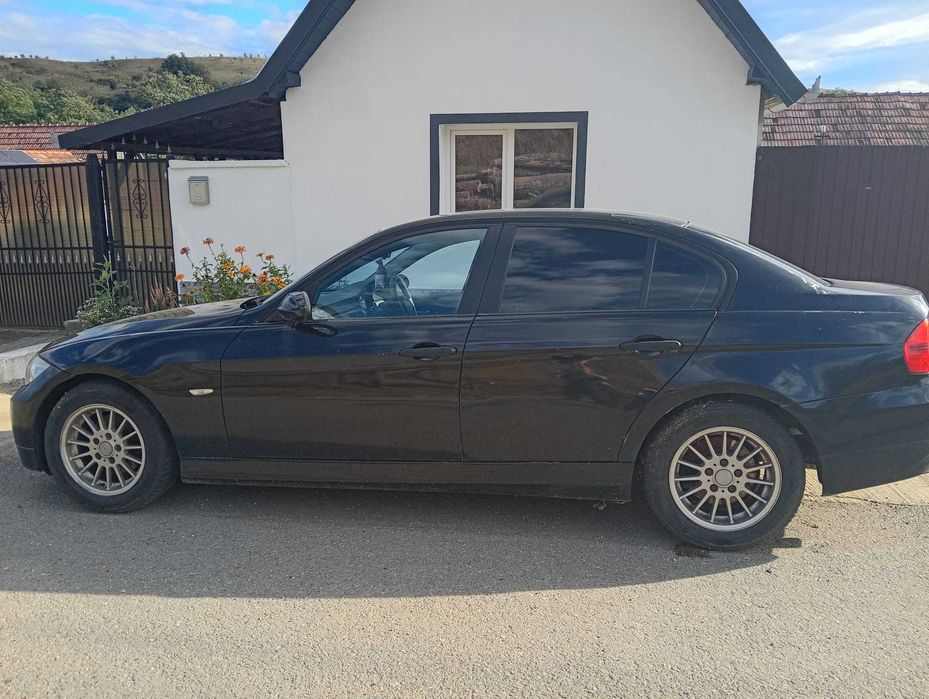 BMW Seria 3 318d 122cp (piese)