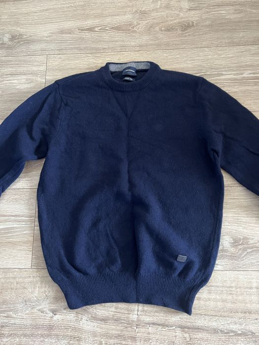 2 броя вълнени пуловери Teodor, S размер