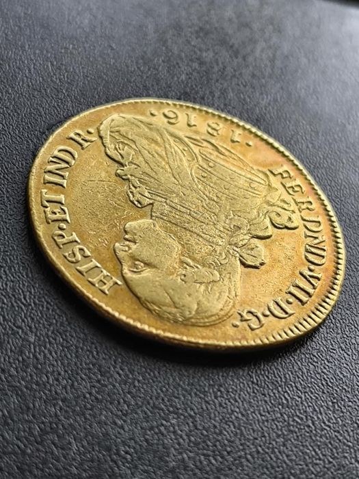 8 Ескудо 1816 година