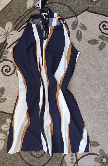 Нови рокли, размер С, 5€ за брой