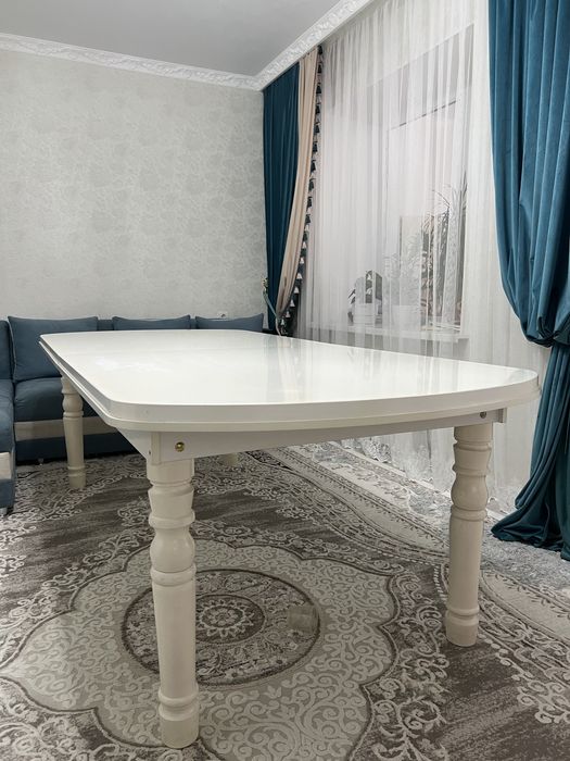 Продам столы в хорошем состояний.
