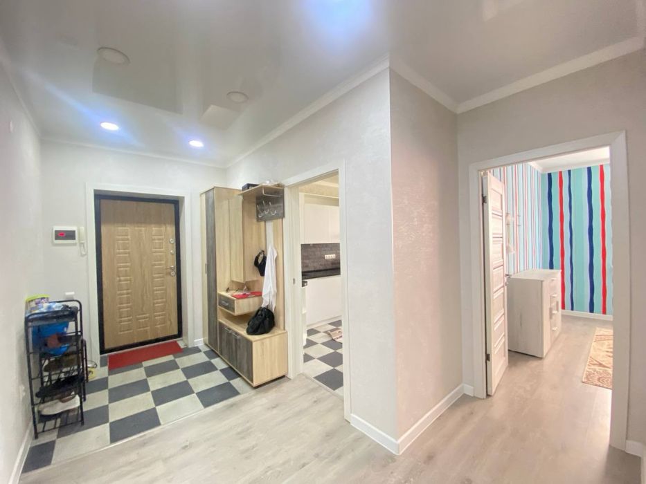 Продам 3 к.кв в мкр. Батыс-2