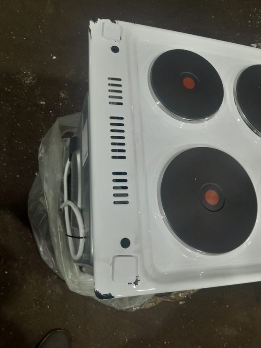 продам электроплиту