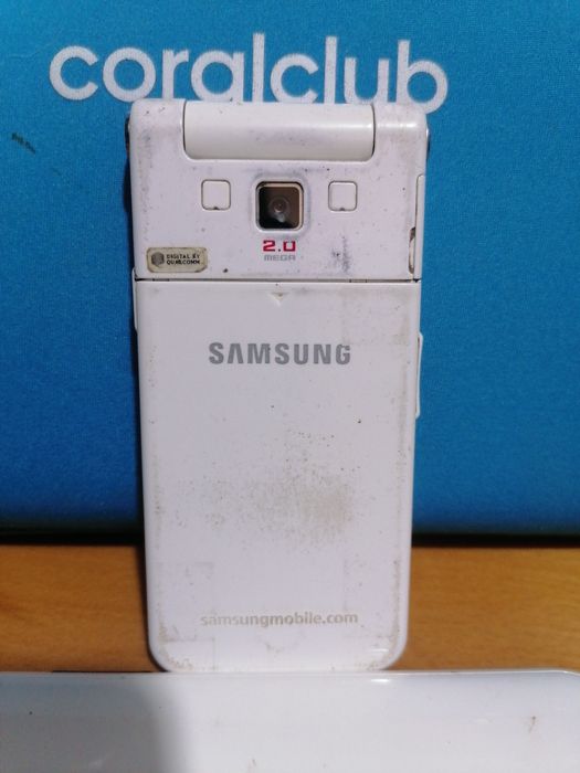 Продаеться телефон Anycall модель SCH-W830 от компании Samsung