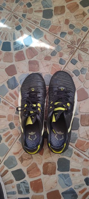 Оригинални бутонки Puma